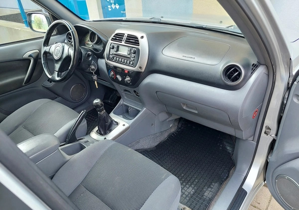Toyota RAV4 cena 13900 przebieg: 259000, rok produkcji 2002 z Sochaczew małe 29